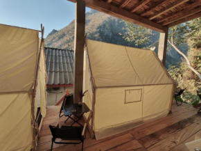 Pont Inn Nong Khiaw